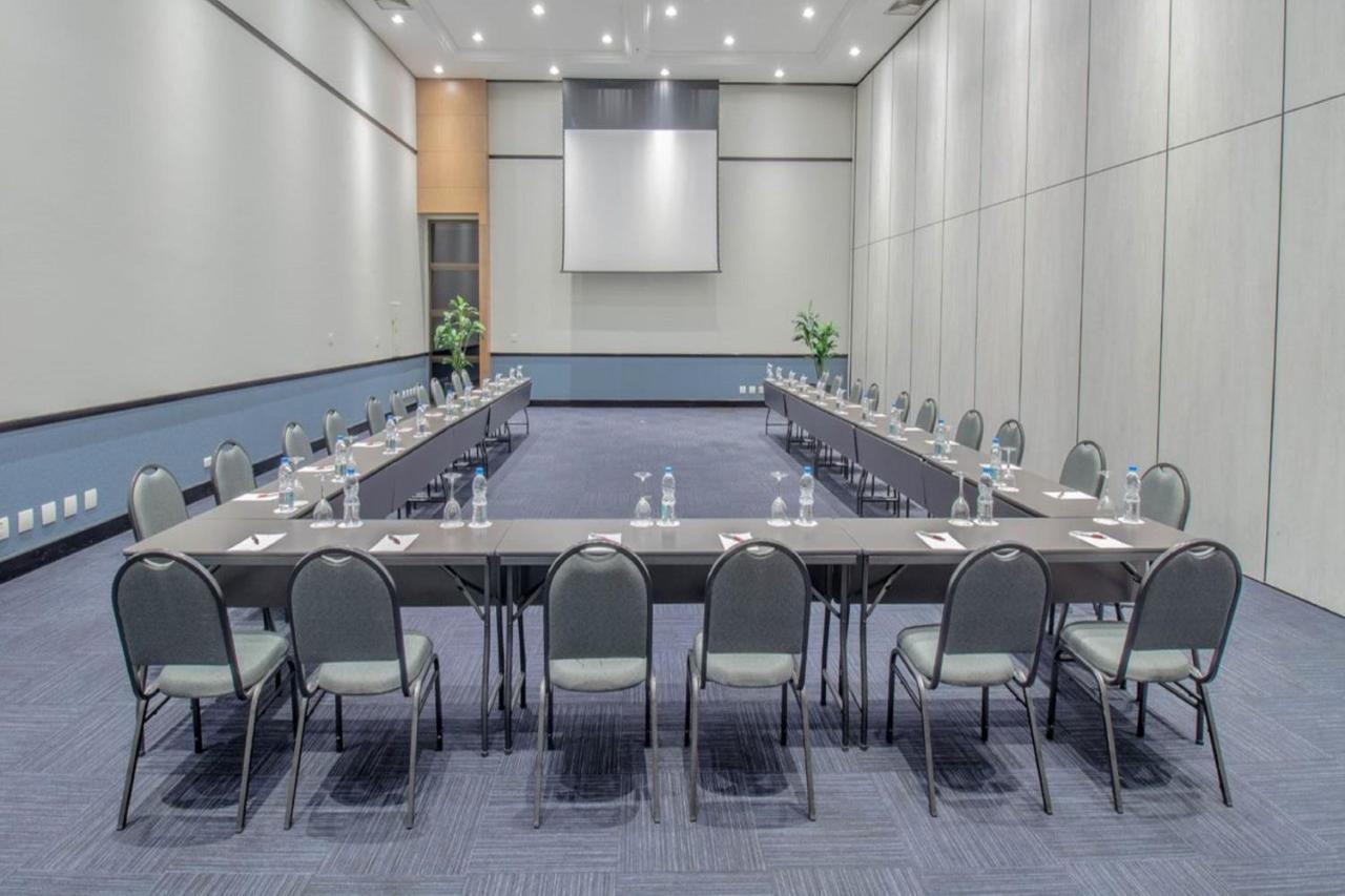 Marriott Sao Paulo Airport Hotel Гуарульюс Экстерьер фото Meeting room