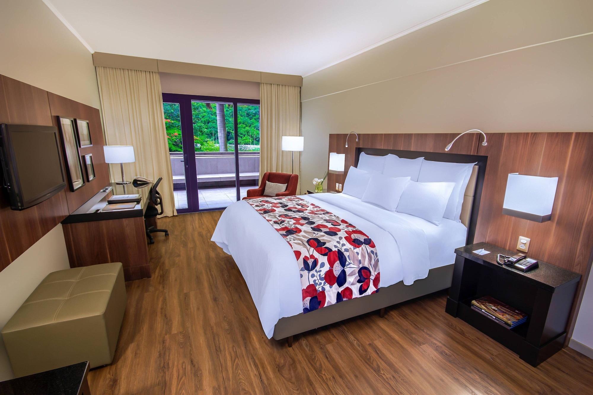 Marriott Sao Paulo Airport Hotel Гуарульюс Экстерьер фото A typical room at the hotel