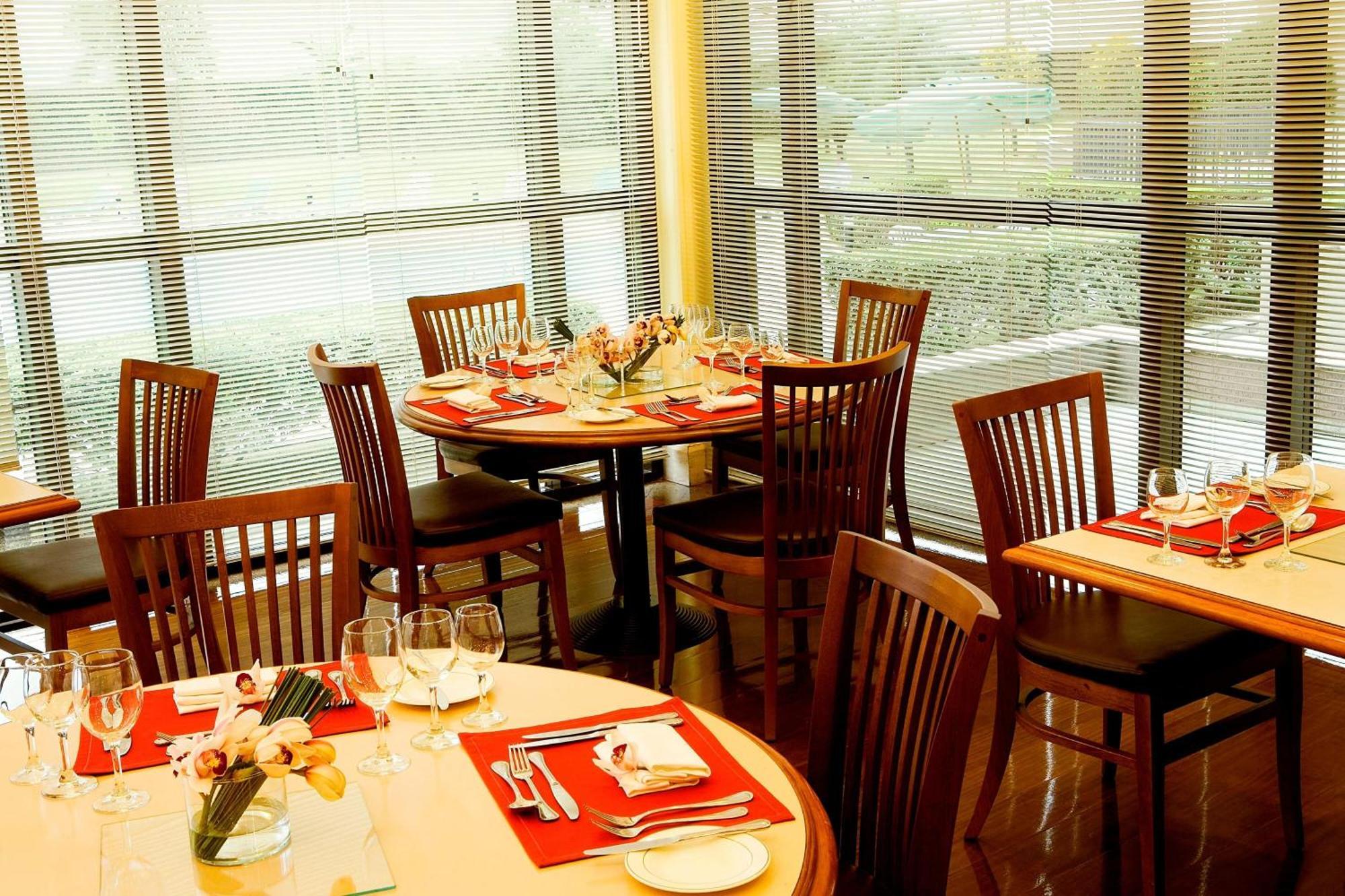 Marriott Sao Paulo Airport Hotel Гуарульюс Экстерьер фото Restaurant